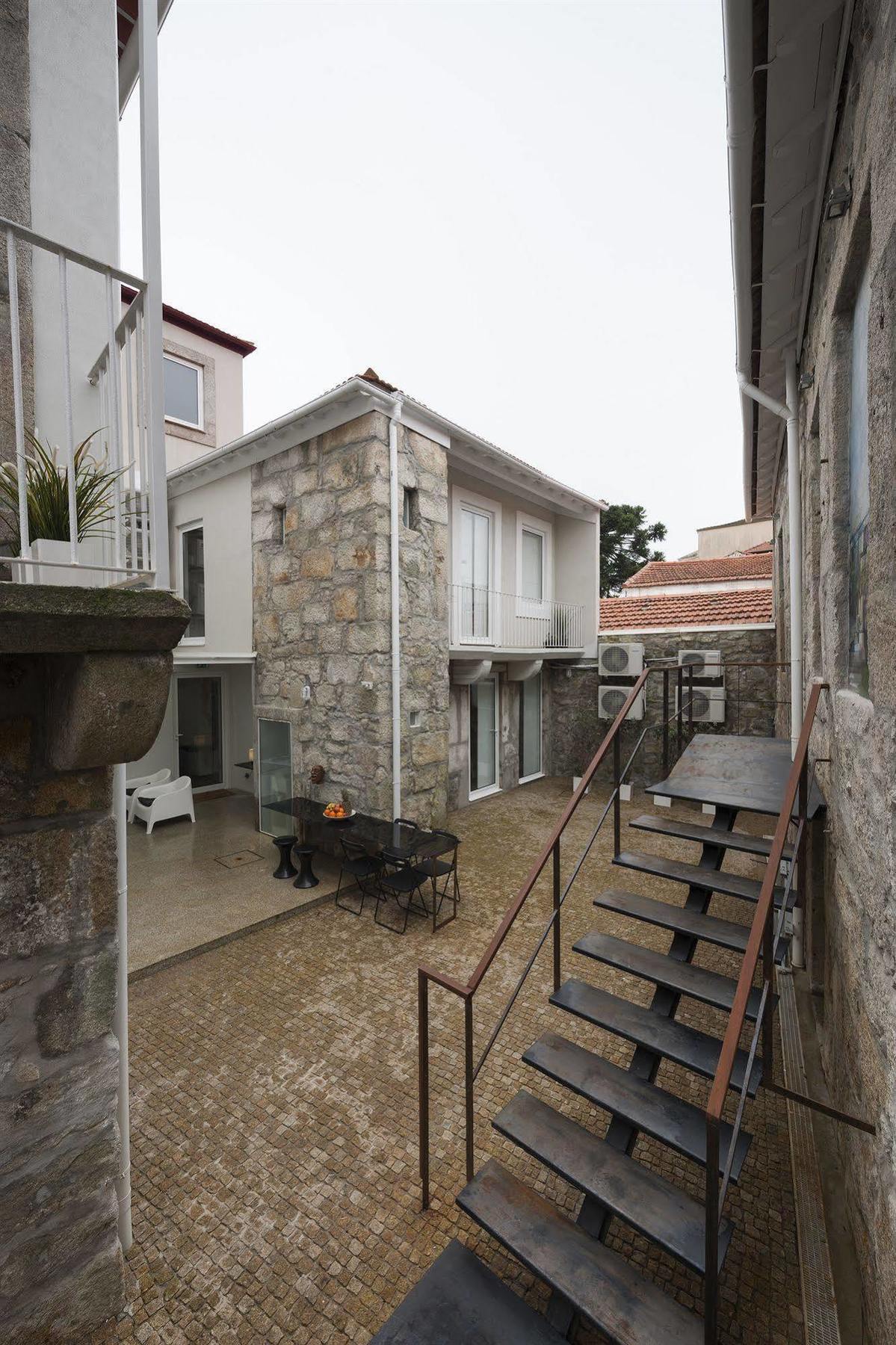 Fine Arts Studios By Olala Homes Porto Exterior photo